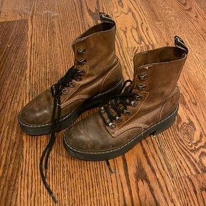 brown dr martens leona